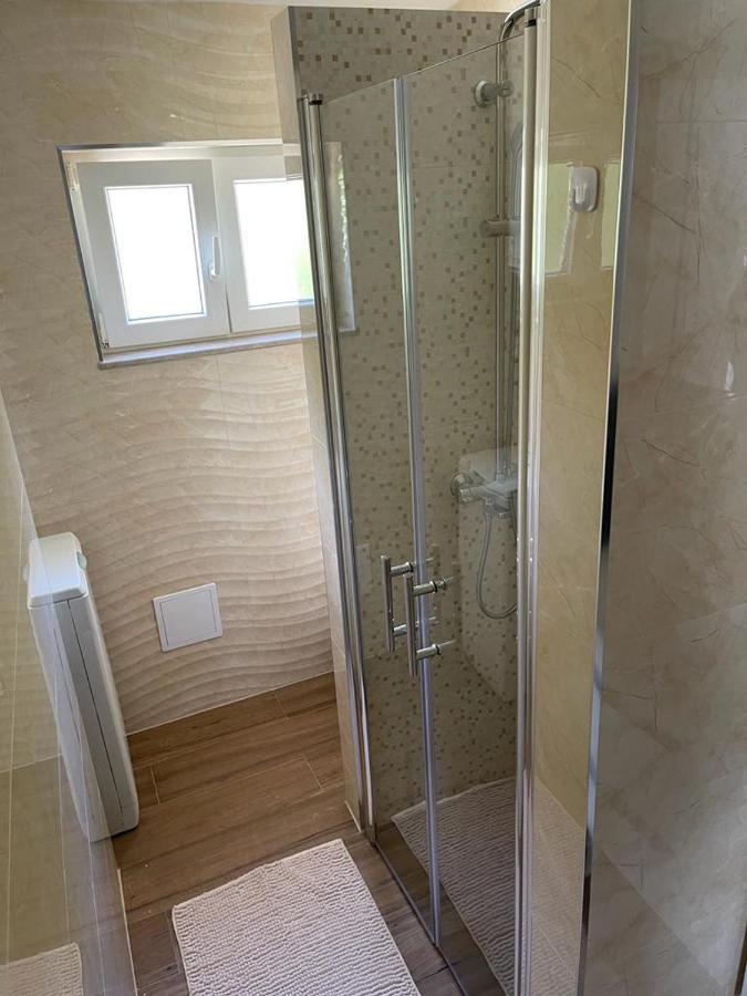 Apartman Nature Zvecanje Exteriér fotografie